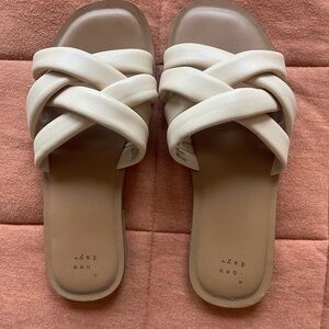 Women's Cream Slide Sandals